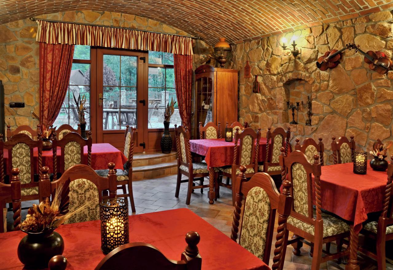 Hotel Zamecek Kaliste Poddubí Zewnętrze zdjęcie