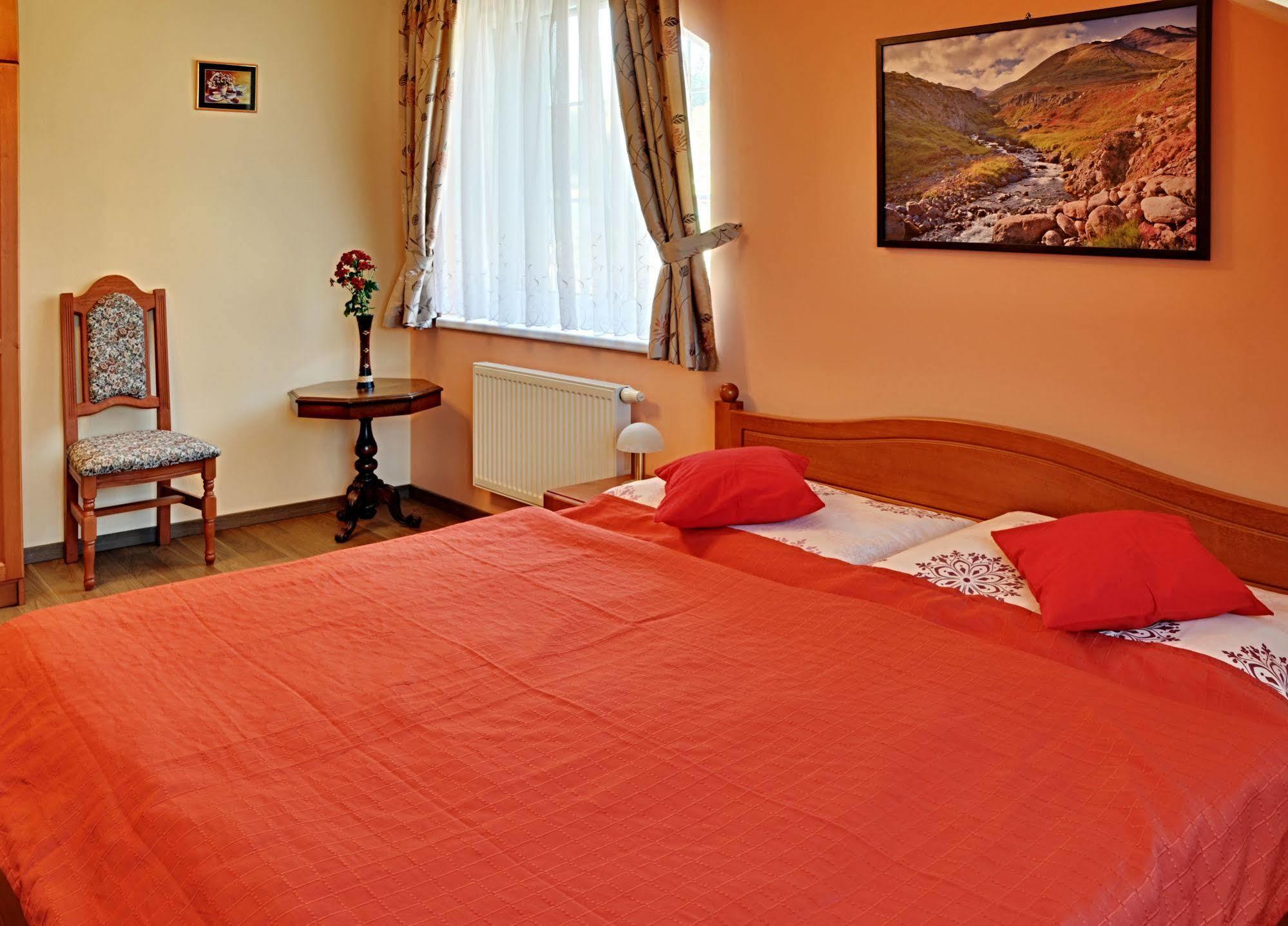 Hotel Zamecek Kaliste Poddubí Zewnętrze zdjęcie